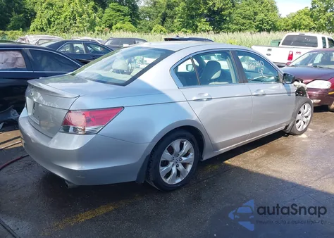 2009 Honda Accord 2.4 Ex-L z USA, uszkodzony, nr VIN 1HGCP26849A025283